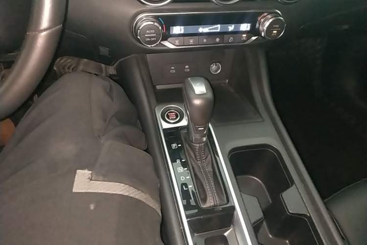 Used Nissan Sylphy 2023 1.6L CVT Enjoyment Edition Gear Lever