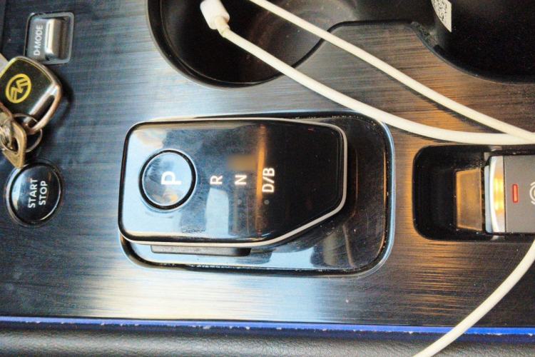 Used Nissan Sylphy 2023 Super Hybrid Electric Drive Super Smart Connectivity Plus Gear Lever