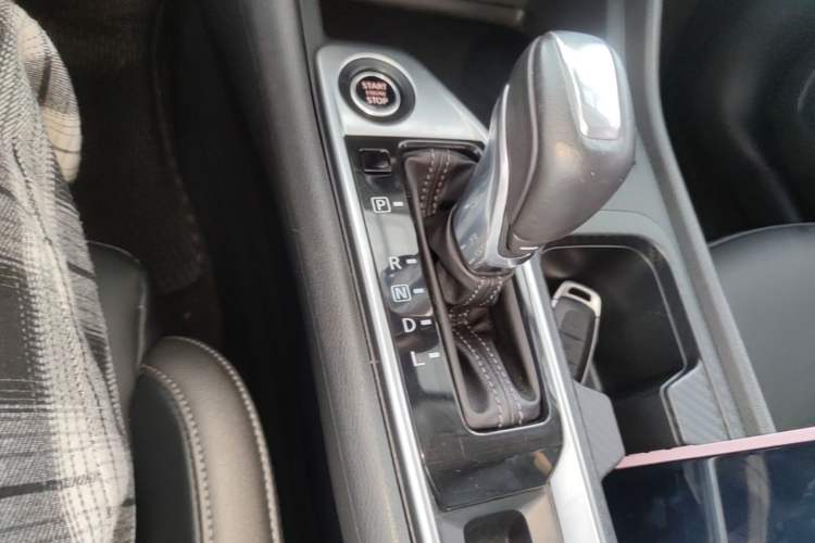 Used Nissan Sylphy 2023 1.6L CVT Enjoyment Edition Gear Lever