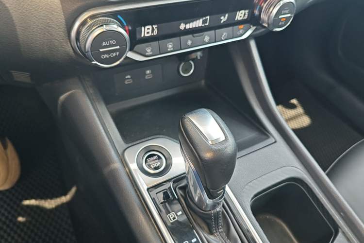 Used Nissan Sylphy 2023 1.6L CVT Enjoyment Edition Gear Lever
