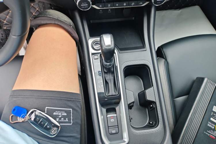 Used Nissan Sylphy 2023 1.6L CVT Enjoyment Edition Gear Lever