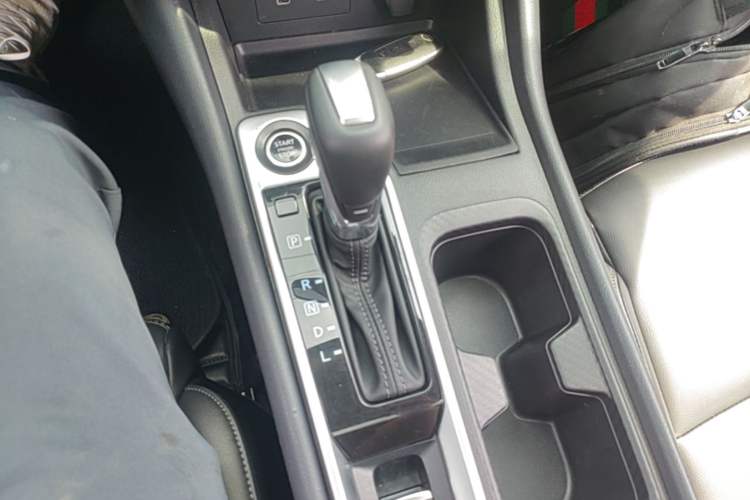 Used Nissan Sylphy 2023 1.6L CVT Enjoyment Edition Gear Lever