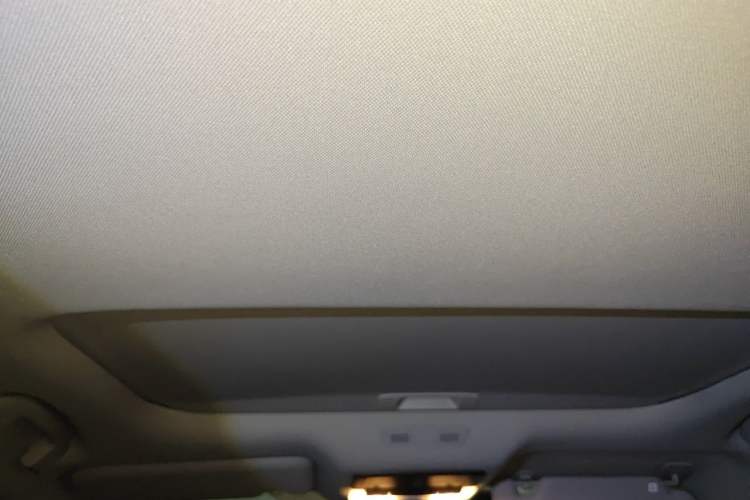 Used Nissan Sylphy 2023 1.6L CVT Smart Drive Version Headliner