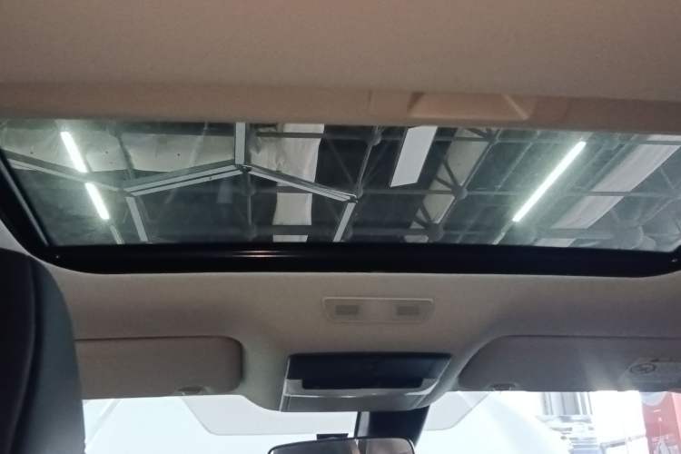 Used Nissan Sylphy 2023 1.6L CVT Enjoyment Edition Headliner