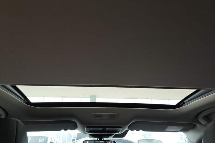 Used Nissan Sylphy 2023 Revised Version 1.6L CVT Intelligent Driving Edition Headliner