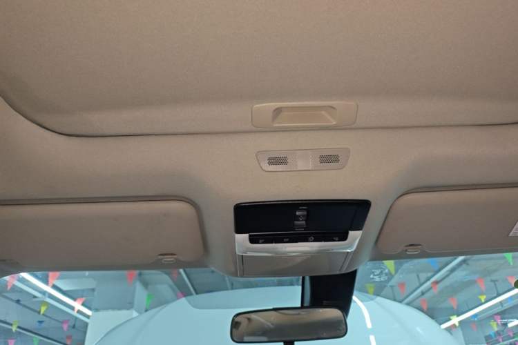 Used Nissan Sylphy 2023 1.6L CVT Enjoyment Edition Headliner