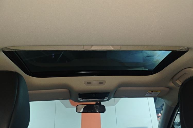 Used Nissan Sylphy 2023 Revised 1.6L CVT Enjoyment Edition Headliner