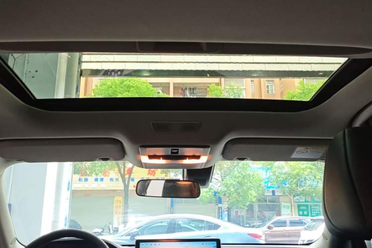 Used Nissan Sylphy 2023 1.6L CVT Enjoyment Edition Headliner