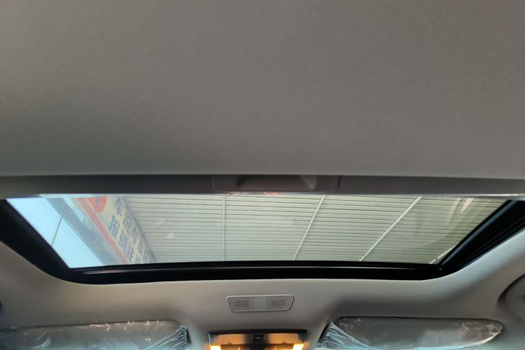 Used Nissan Sylphy 2023 1.6L CVT Smart Drive Version Headliner