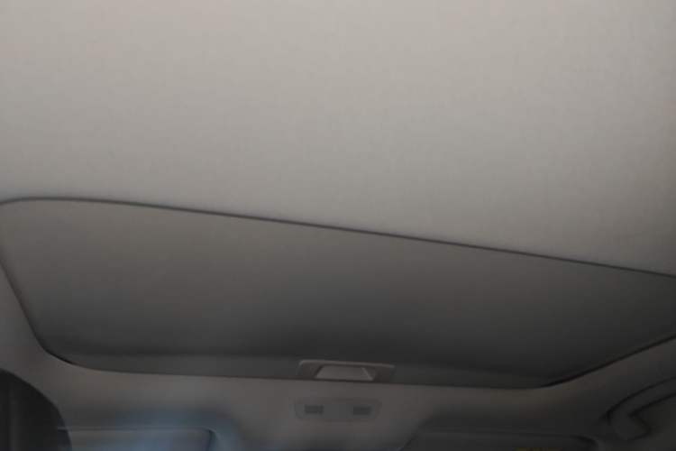 Used Nissan Sylphy 2023 Revised 1.6L CVT Enjoyment Edition Headliner