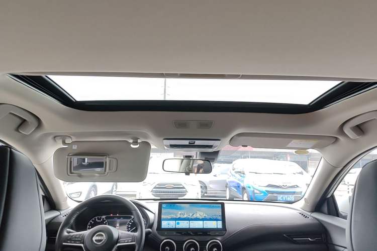 Used Nissan Sylphy 2023 1.6L CVT Enjoyment Edition Headliner