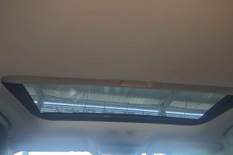 Used Nissan Sylphy 2023 1.6L CVT Enjoyment Edition Headliner