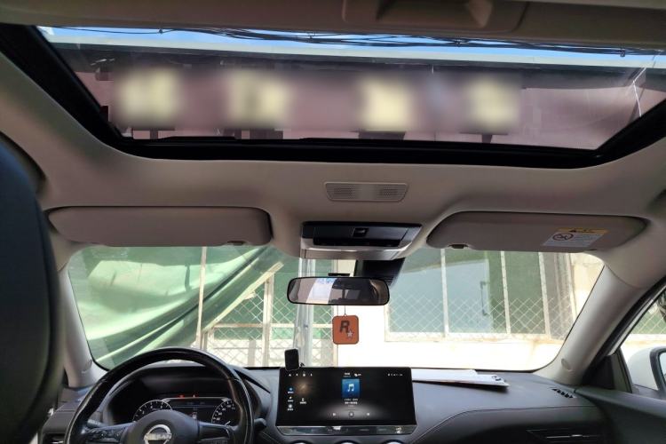 Used Nissan Sylphy 2023 1.6L CVT Enjoyment Edition Headliner