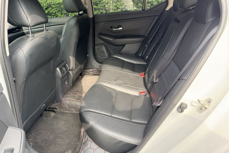 Used Nissan Sylphy 2023 Revised 1.6L CVT Enjoyment Edition Interior 2