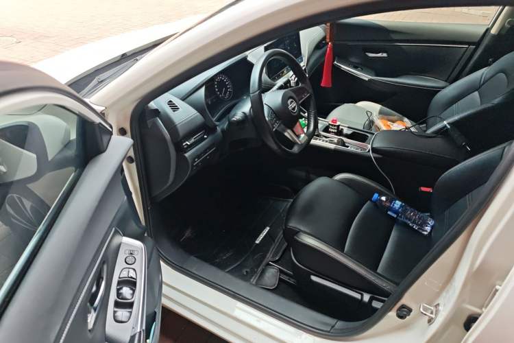 Used Nissan Sylphy 2023 1.6L CVT Enjoyment Edition Interior 3