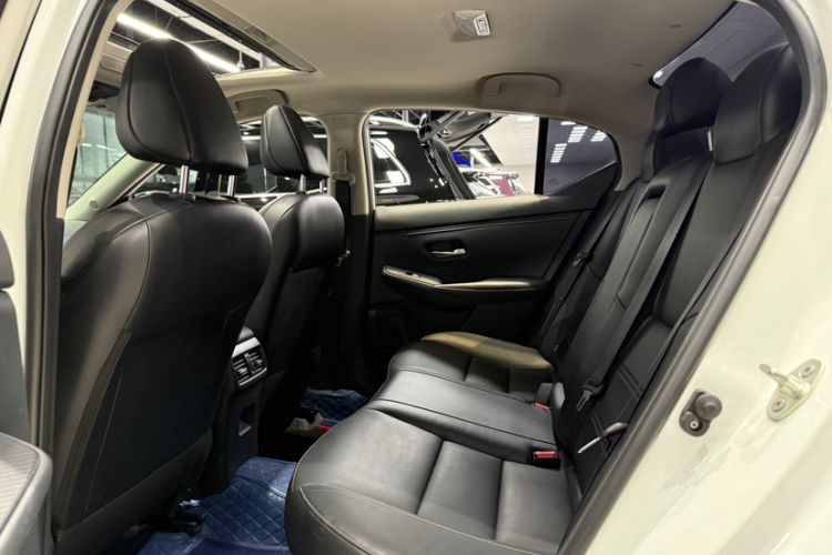 Used Nissan Sylphy 2023 1.6L CVT Enjoyment Edition Interior 3