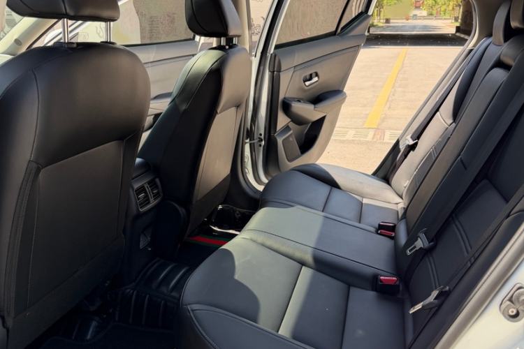 Used Nissan Sylphy 2023 1.6L CVT Enjoyment Edition Interior 3