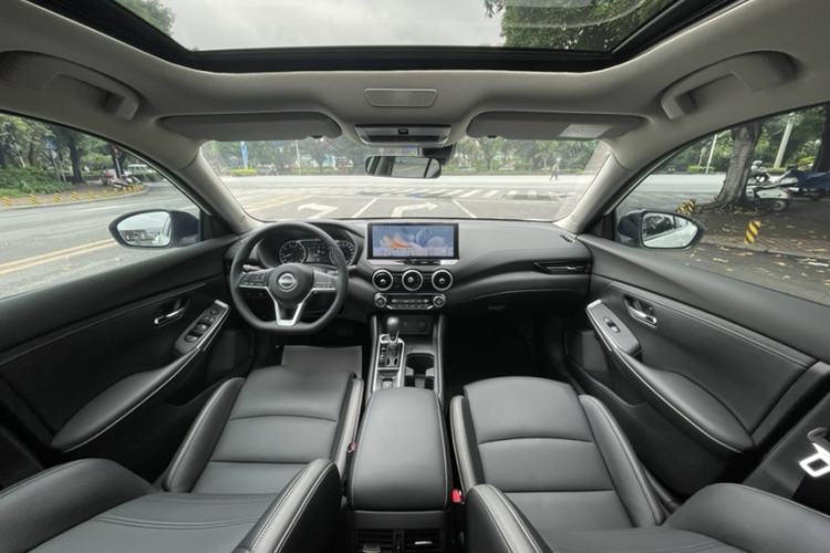 Used Nissan Sylphy 2023 1.6L CVT Enjoyment Edition Interior 3