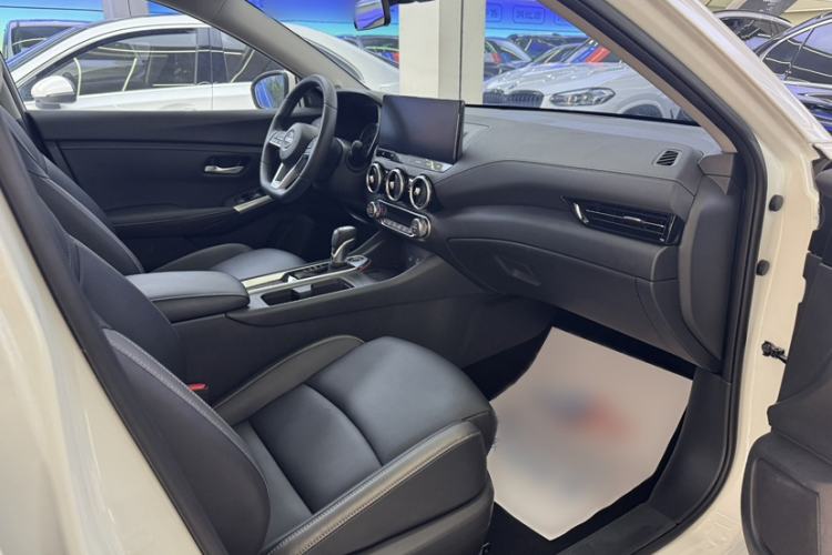 Used Nissan Sylphy 2023 1.6L CVT Smart Drive Version Interior 4