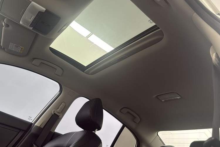 Used Nissan Sylphy 2023 1.6L CVT Enjoyment Edition Interior 6