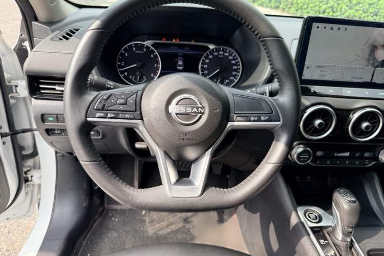 Used Nissan Sylphy 2023 Revised 1.6L CVT Enjoyment Edition Interior 8