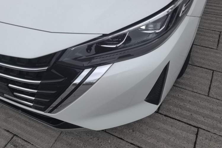Used Nissan Sylphy 2023 1.6L CVT Enjoyment Edition Left Front Headlight
