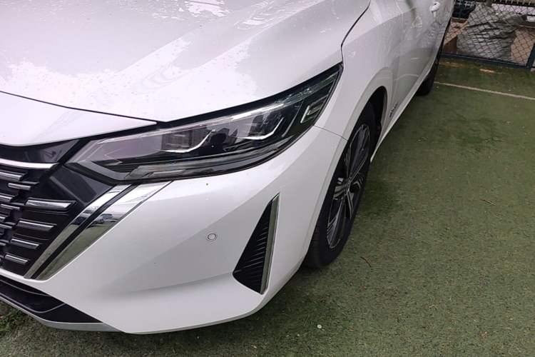 Used Nissan Sylphy 2023 Super Hybrid Electric Drive Ultra-Luxury Model Left Front Headlight