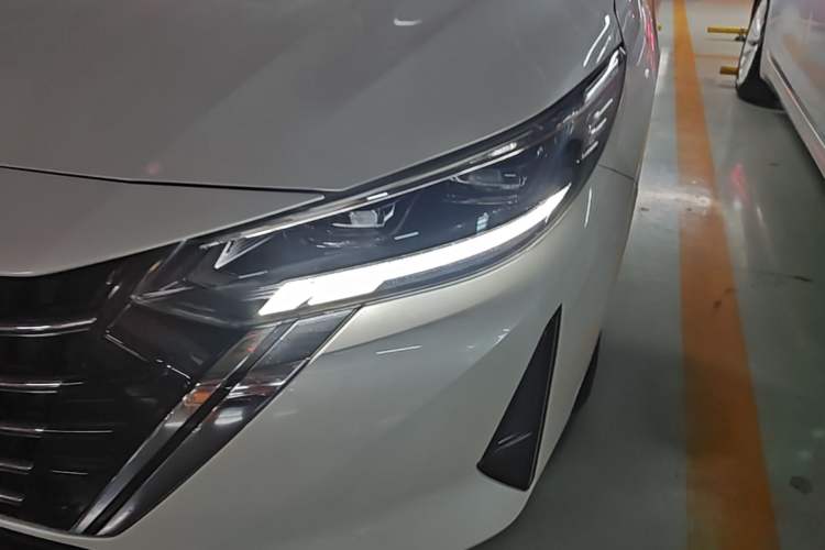 Used Nissan Sylphy 2023 1.6L CVT Smart Drive Version Left Front Headlight