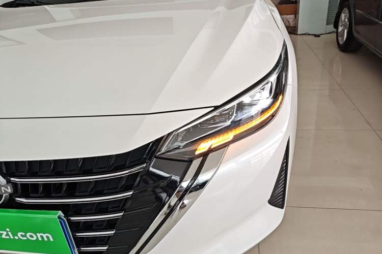 Used Nissan Sylphy 2023 Revised Version 1.6L CVT Intelligent Driving Edition Left Front Headlight