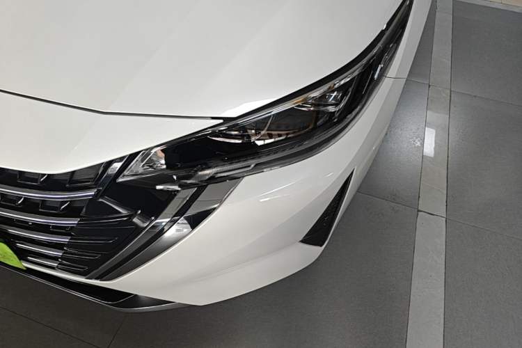 Used Nissan Sylphy 2023 Revised 1.6L CVT Enjoyment Edition Left Front Headlight