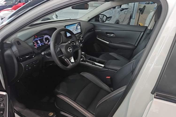 Used Nissan Sylphy 2023 1.6L CVT Enjoyment Edition Left Front Seat
