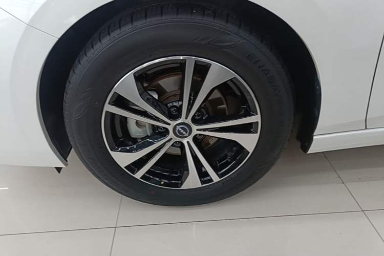 Used Nissan Sylphy 2023 1.6L CVT Enjoyment Edition Left Front Wheel Hub