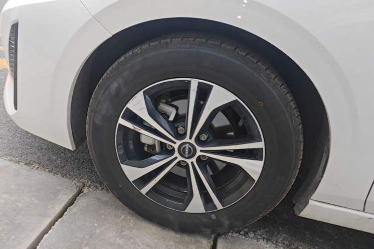 Used Nissan Sylphy 2023 1.6L CVT Enjoyment Edition Left Front Wheel Hub