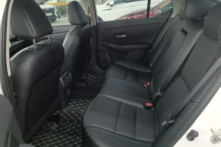 Used Nissan Sylphy 2023 1.6L CVT Enjoyment Edition Left Rear Seat