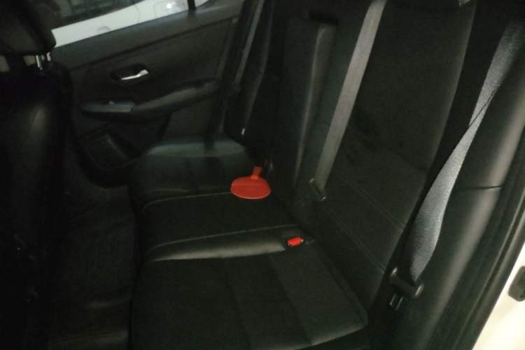 Used Nissan Sylphy 2023 Revised 1.6L CVT Enjoyment Edition Left Rear Seat
