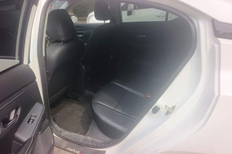 Used Nissan Sylphy 2023 Revised 1.6L CVT Enjoyment Edition Left Rear Seat