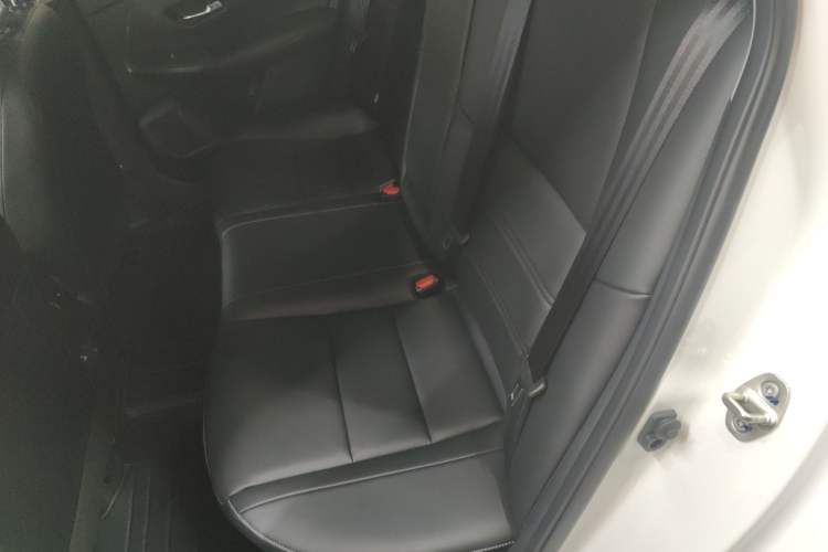 Used Nissan Sylphy 2023 Revised 1.6L CVT Enjoyment Edition Left Rear Seat