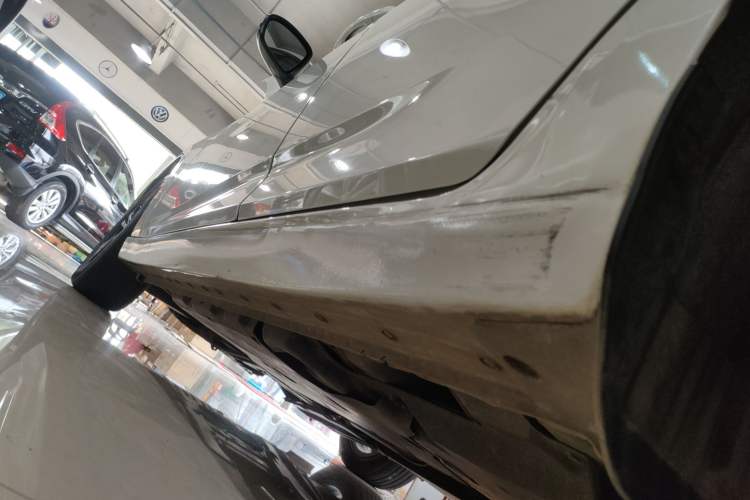 Used Nissan Sylphy 2023 1.6L CVT Enjoyment Edition Left Side Sill