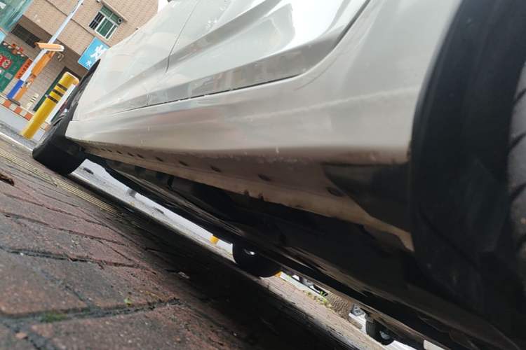 Used Nissan Sylphy 2023 1.6L CVT Enjoyment Edition Left Side Sill