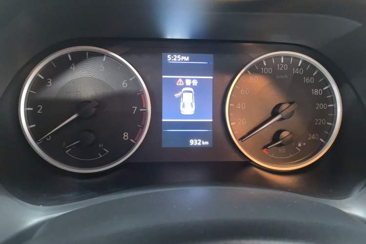 Used Nissan Sylphy 2023 1.6L CVT Comfort Edition Odometer Close Up