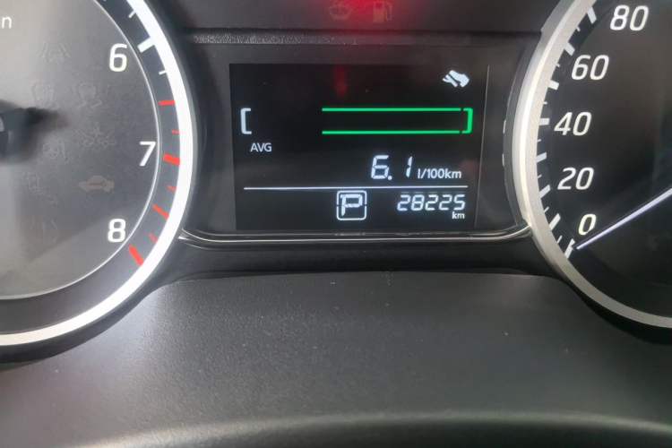 Used Nissan Sylphy 2023 1.6L CVT Comfort Edition Odometer Close Up