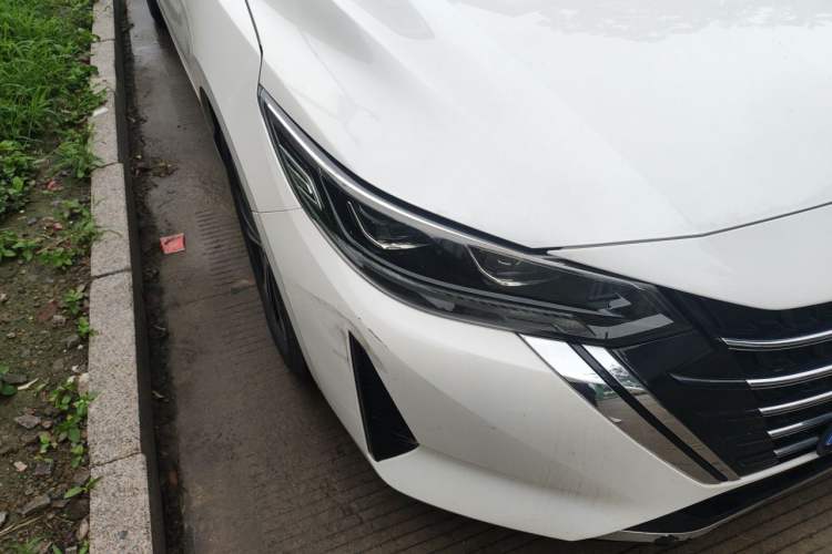 Used Nissan Sylphy 2023 1.6L CVT Smart Drive Version Right Front Headlight