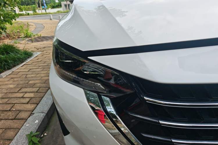 Used Nissan Sylphy 2023 1.6L CVT Enjoyment Edition Right Front Headlight