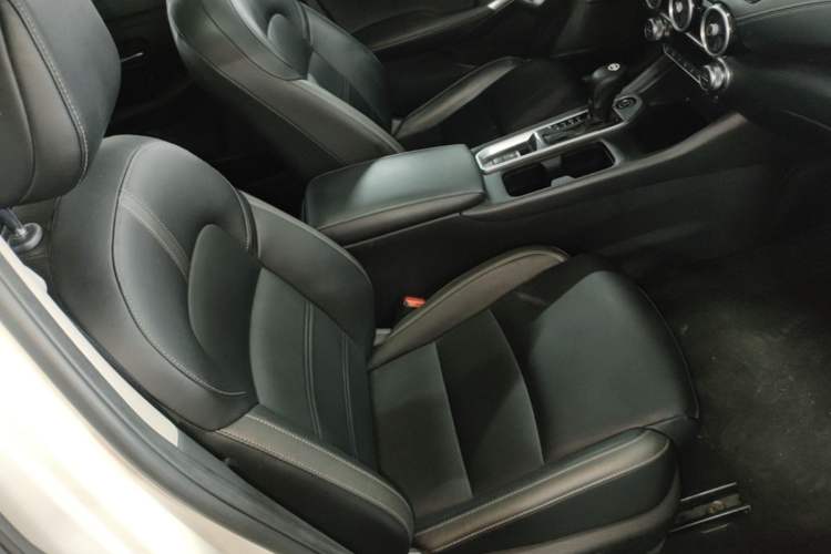 Used Nissan Sylphy 2023 1.6L CVT Enjoyment Edition Right Front Seat