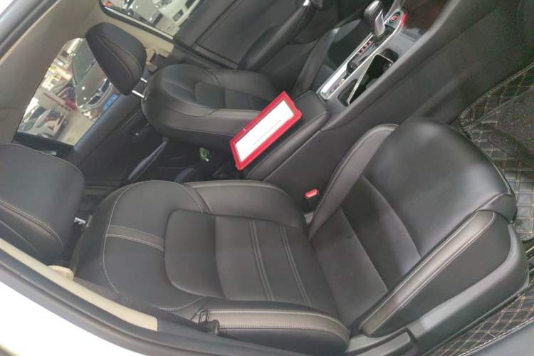 Used Nissan Sylphy 2023 1.6L CVT Enjoyment Edition Right Front Seat