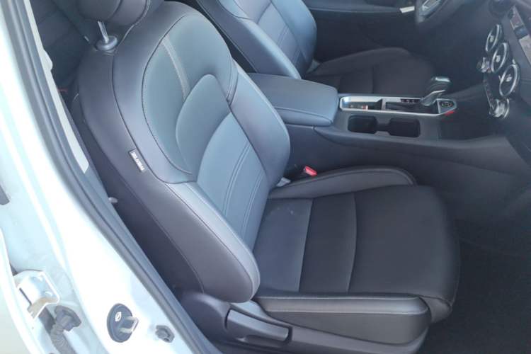 Used Nissan Sylphy 2023 1.6L CVT Enjoyment Edition Right Front Seat
