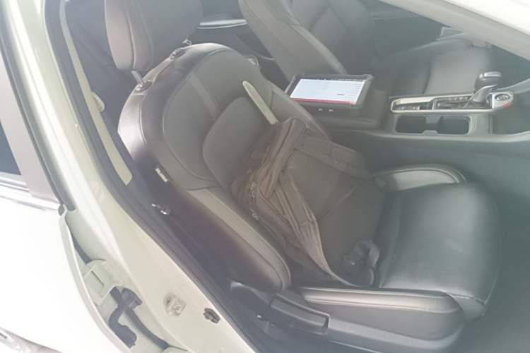 Used Nissan Sylphy 2023 1.6L CVT Enjoyment Edition Right Front Seat