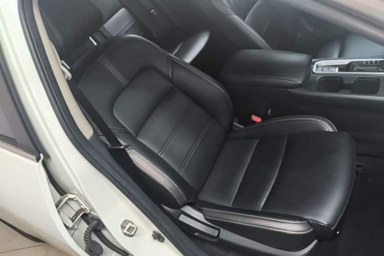Used Nissan Sylphy 2023 1.6L CVT Enjoyment Edition Right Front Seat