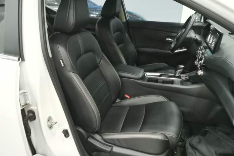 Used Nissan Sylphy 2023 1.6L CVT Enjoyment Edition Right Front Seat