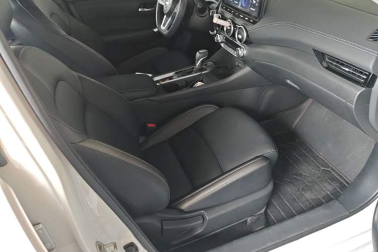 Used Nissan Sylphy 2023 1.6L CVT Enjoyment Edition Right Front Seat